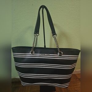 Kenneth Cole Reaction Women's Tote Bag in Black and White Stripes - Like New